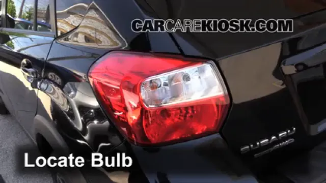 2014 Subaru XV Crosstrek Limited 2.0L 4 Cyl. Éclairage Feux de marche arrière (remplacer une ampoule)